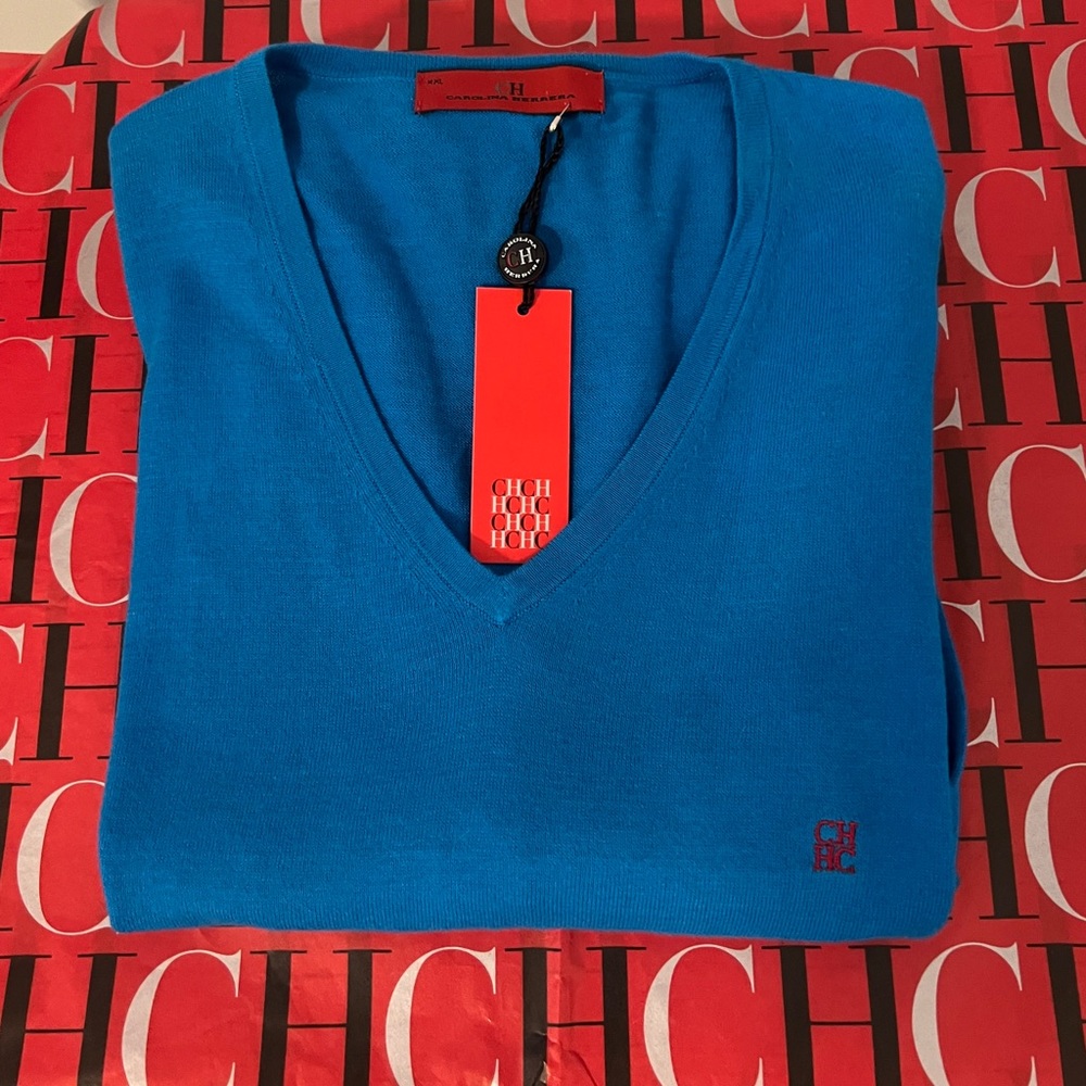 Carolina Herrera Men V-neck pullover Sweater Light Blue Size XXL
